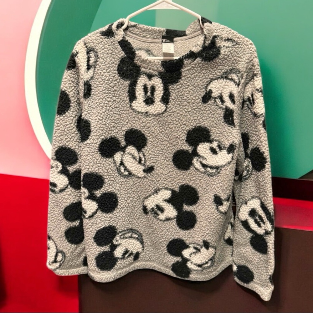 Disney Mickey Mouse Women's Gray Mickey Mouse Sweater sleeper LARGE
